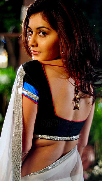 Raasi khanna, telugu actress, saree beauty, sexy gorgeous HD phone wallpaper
