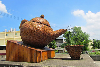 Teapot in culture park, bamboo, culture park, big, teapot HD wallpaper
