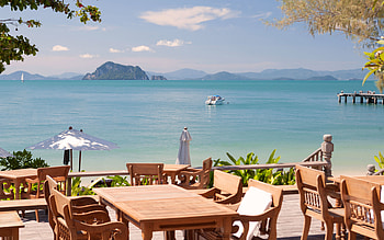 Yao-Yai Beach, ocean, tropical island, seascape, yacht at sea, summer, tourism, travel, Thailand HD wallpaper