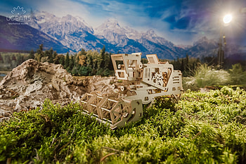 Ugears Combine Harvester Model, mechanicalmodels, games, toys, educationalgames, puzzles, ugears, gift, mechanicaltoys, 3dmechanicalmodels, woodenpuzzle, mechanicalpuzzle, combineharvester, ugearsmodels, harvester HD wallpaper
