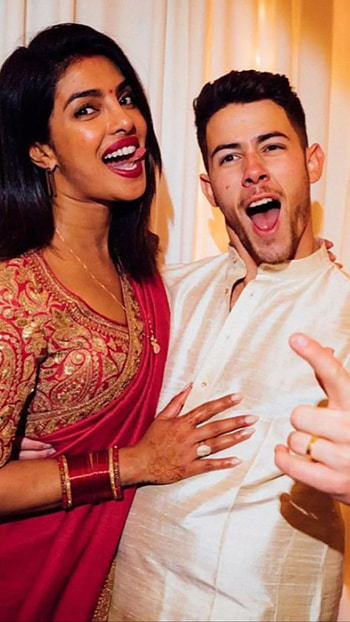 Adorable moments, Favorite couple, Priyanka Chopra, Nick Jonas HD phone wallpaper