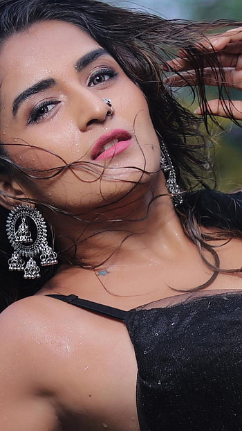 Trishaa kamlakar, model, rain HD phone wallpaper
