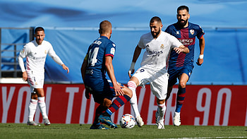 Real Madrid leadership, La Liga dominance, Spanish football, Telegrafi HD wallpaper