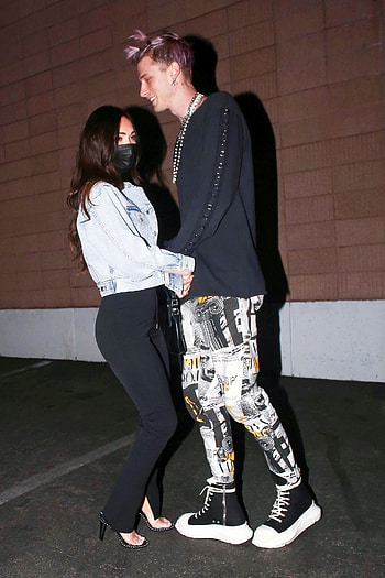 Megan Fox, Machine Gun Kelly, PDA, Date Night HD phone wallpaper
