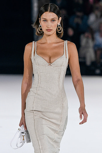 Jacquemus fashion, Fall/Winter 2020, Viral runway show, Fashionable sensation HD phone wallpaper