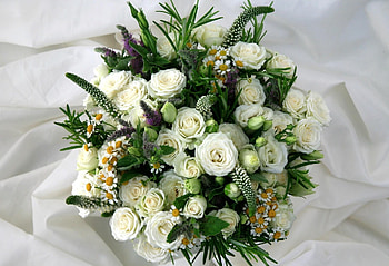 Flowers, Roses, Camomile, Bouquet, Composition, Handsomely, It's Beautiful, Lisianthus Russell, Lisiantus Russell HD wallpaper