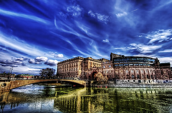 Building HD wallpaper