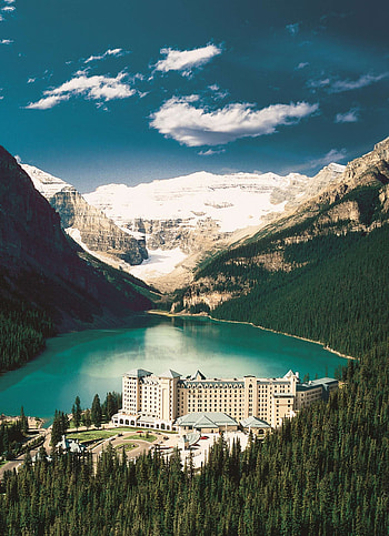 Lake Louise, Travels, Top recommended attractions, Dining and restaurants HD phone wallpaper