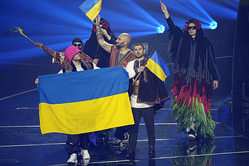 Ukrainian band, Kalush Orchestra, Eurovision victory, AP news HD wallpaper