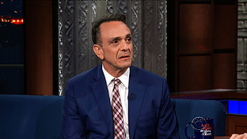 Hank Azaria movies, Regret over Apu, CNN video, Simpsons voice actor HD wallpaper