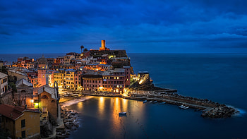 Vernazza Italy, vernazza, buildings, architecture, italy, water front, water HD wallpaper