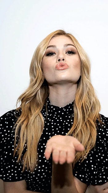 Katerina McNamara, hollywood actress, model HD phone wallpaper