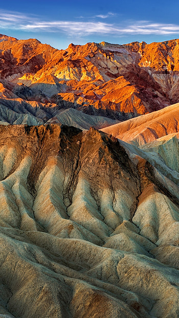 Eroded Mountain Ridges, Zabriskie Point, California HD phone wallpaper