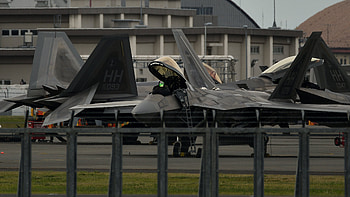 Lockheed Martin F-22 Raptor, military, Lockheed Martin F-22 Raptor HD wallpaper