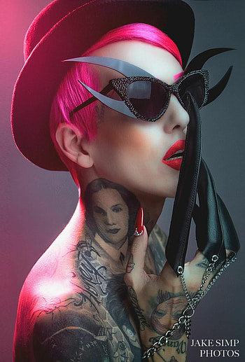 Jef Star and Adam Lambert kiss, Jef Star, Jef Star cosmetics, Jef Star HD phone wallpaper