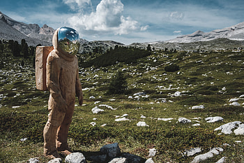 Universe, Wood, Wooden, Sculpture, Cosmonaut, Space Suit, Spacesuit HD wallpaper