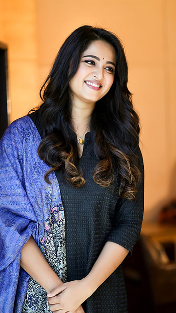 Tamil Heroine, Anushka Shetty, Anushka Shetty South Actress HD phone wallpaper