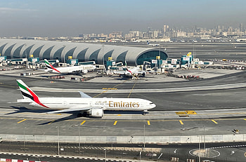 Dubai International Airport, Emirates Airline HD wallpaper