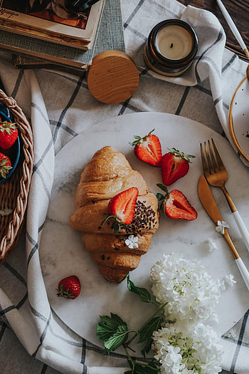 Flowers, Food, Strawberry, Berries, Cloth, Croissant HD phone wallpaper