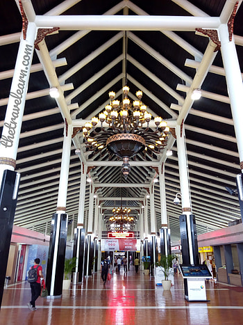 Soekarno-Hatta International Airport, Terminal 1, Travelearn blog, Jakarta travel HD phone wallpaper