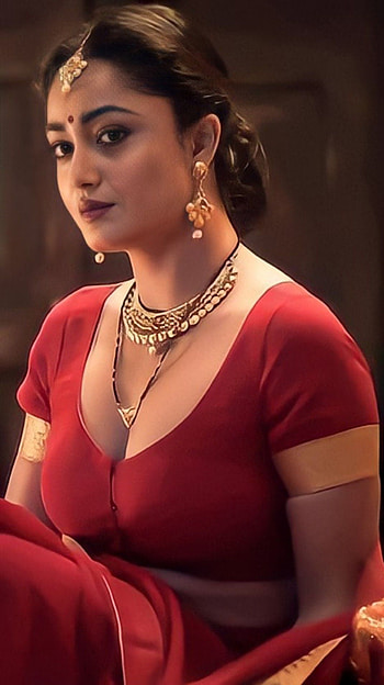 Tridha Choudary, ashram, hindi webseries HD phone wallpaper