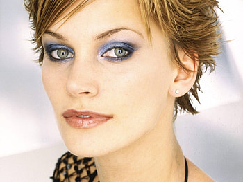 Natasha Henstridge Closeup, beautiful actress, closeup, natasha, henstridge HD wallpaper