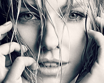 Naomi Watts, white, black, face, bw, girl, actress, woman HD wallpaper