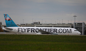 Frontier Airlines, Middle seat policy, Passengers comfort, Fortune magazine HD wallpaper