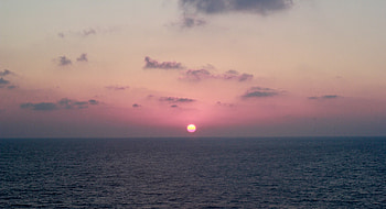 Sunset, sun, sea, skyline HD wallpaper
