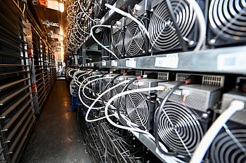 Crypto Mining: Ultra of a Rig in Action HD wallpaper