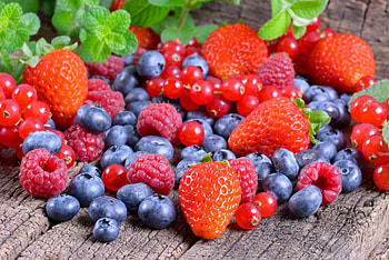 Berries, strawberry, strawberries, blueberry, berry, raspberry, blueberries, red, raspberries HD wallpaper