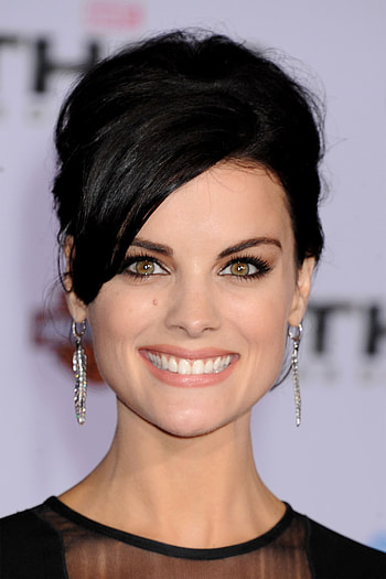 Jaimie Alexander, Profile , Movie database, TMDB HD phone wallpaper