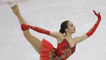 Alina Zagitova, Youngest Olympic gold medalist, Figure skating sensation, Stunning performance HD wallpaper