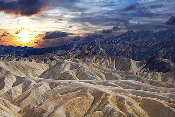 Death Valley National Park, Iconic sites, The Oasis attraction, Must-see locations HD wallpaper