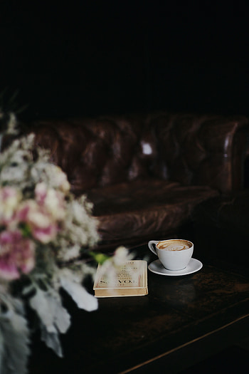 Coffee, Miscellanea, Miscellaneous, Cup, Bouquet, Table, Book HD phone wallpaper