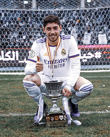 Valverde, ball, sports_equipment HD phone wallpaper