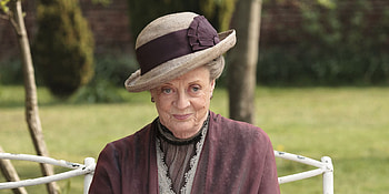 Maggie Smith, Full experience, Captivating presence, -perfect HD wallpaper