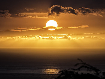 Ocean Sunset, reflection, clouds, nature, sunset, ocean HD wallpaper