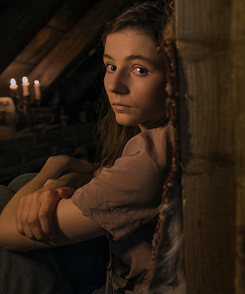 Jojo Rabbit film, Thomasin McKenzie interview, Elsa character, Movies HD phone wallpaper