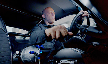 Vin Diesel In Fast And Furious , vin-diesel, fast-and-furious, movies HD wallpaper