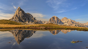 Italian Serenity Rocks And Reflections In The Clouds, reflection, rocks, clouds, world, nature HD wallpaper
