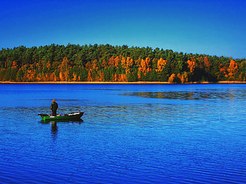 The Blue Lake, boat, man, view, autum, forest, lake HD wallpaper