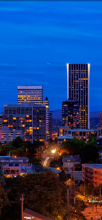 Portland skyline, West Coast charm, Laid-back vibes, Natural beauty HD phone wallpaper