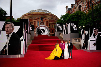 James Bond film premiere, Red Carpet HD wallpaper