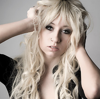 On the Wild Side, blonde, eyes, face, necklace, beautiful, hair, female HD wallpaper