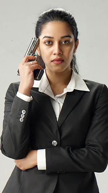 Mirnalini ravi, tamil actress HD phone wallpaper
