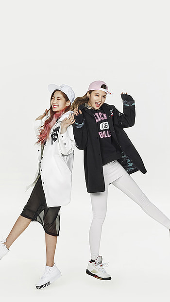 Dahyun and Sana, TWICE (K-pop) HD phone wallpaper
