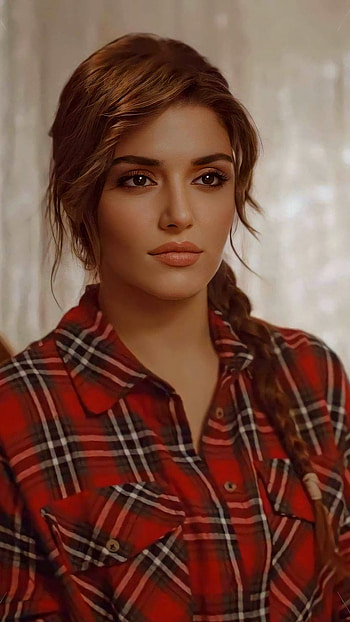 Hande ercel, turkish actress HD phone wallpaper