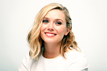 Beautiful, smile, looking away, Elizabeth Olsen HD wallpaper
