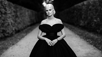 ▱▱ Grayscale Beauty ▱▱, Blonde, Lady, Black Dress, Female HD wallpaper